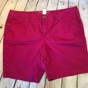 Sonoma Modern shorts. Women’s plus size 18W